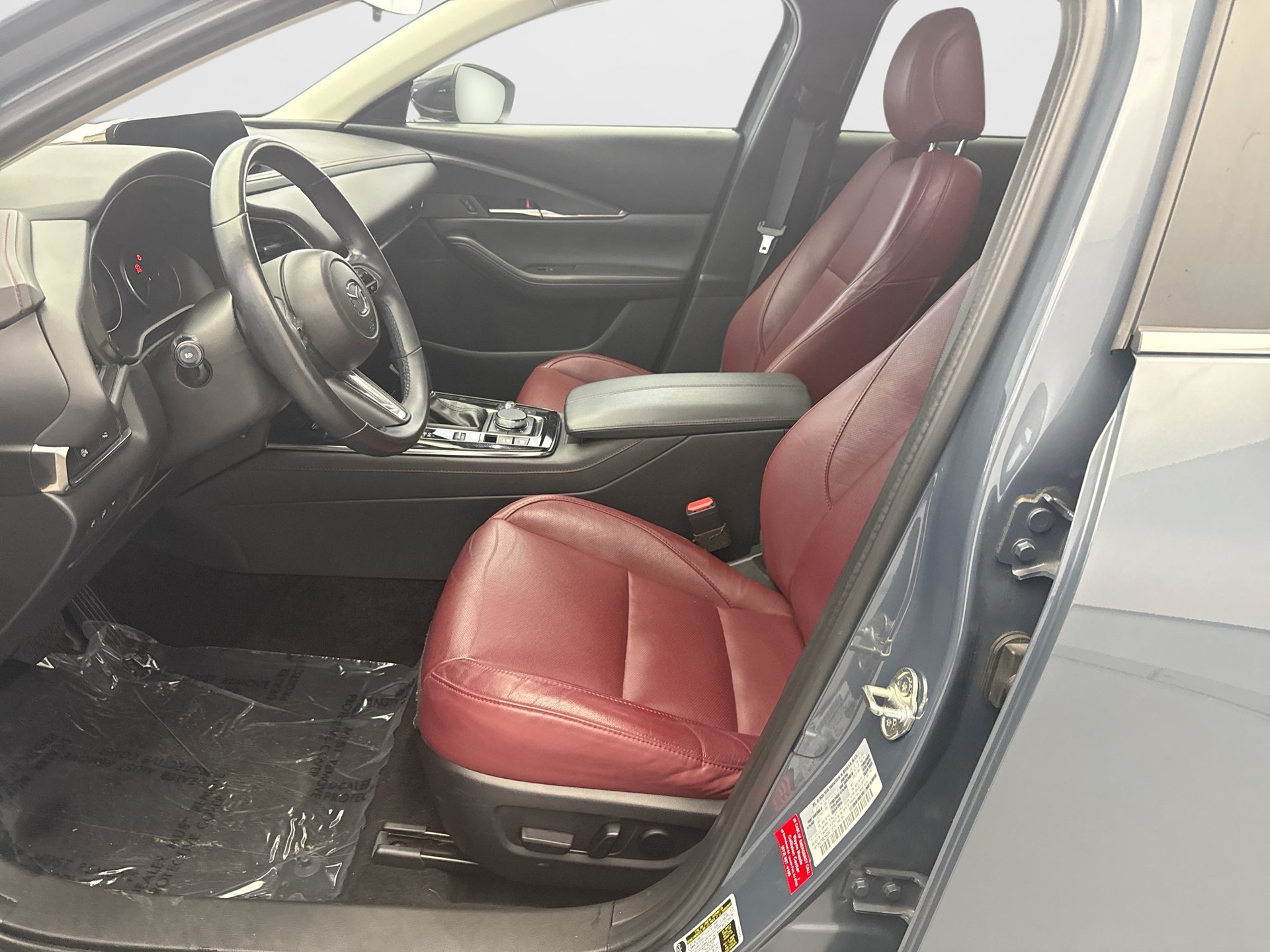 Used 2024 MAZDA CX-30 AWD 2.5 S w/ Preferred Package image 11