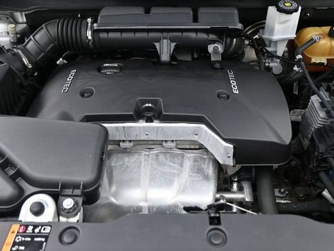 Used 2017 Buick Envision Essence FWD image 26