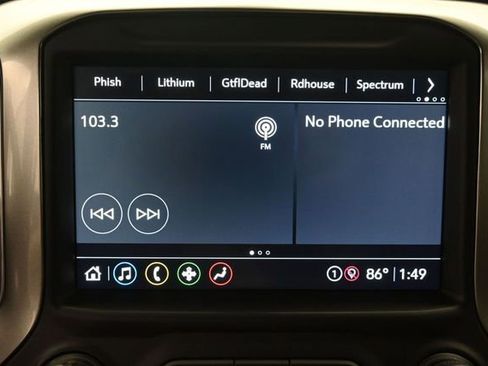 Used 2021 Chevrolet Silverado 1500 LTZ AWD/4WD image 13
