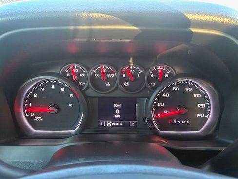 Used 2024 GMC Sierra 2500 Pro w/ Convenience Package image 13