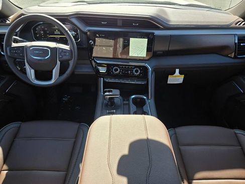 New 2026 GMC Sierra 1500 Denali w/ Denali Reserve Package AWD/4WD image 18