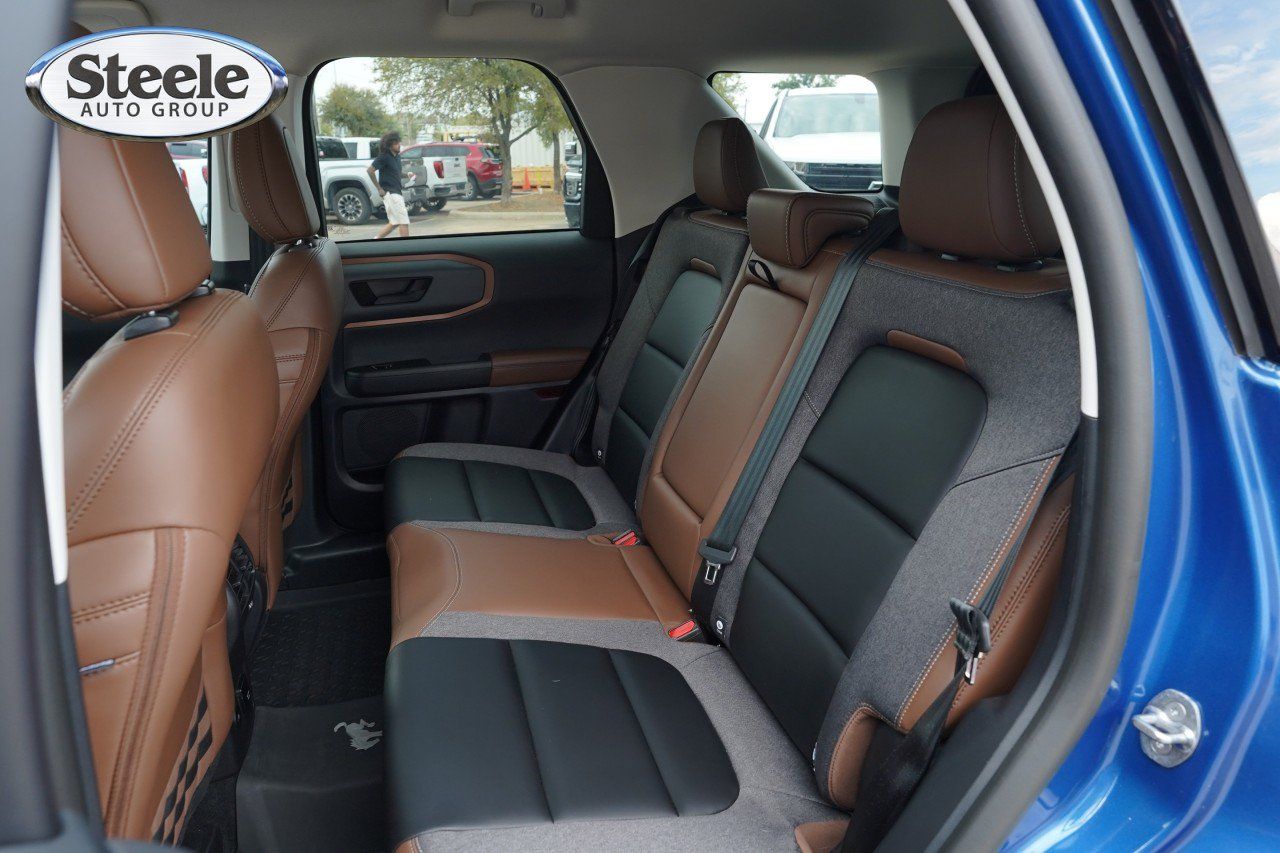Used 2024 Ford Bronco Sport Outer Banks w/ Tech Package AWD/4WD image 20