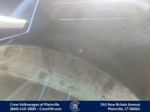 Certified 2023 Volkswagen ID.4 Pro image 11