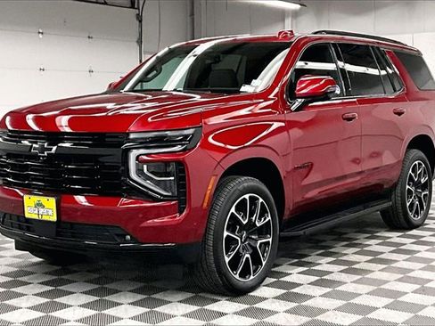 Used 2025 Chevrolet Tahoe RST w/ Comfort Package image 12