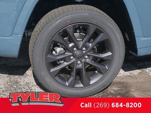 New 2026 Jeep Grand Cherokee Limited AWD/4WD image 41