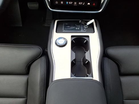 New 2026 Volvo EX90 Ultra AWD/4WD image 19