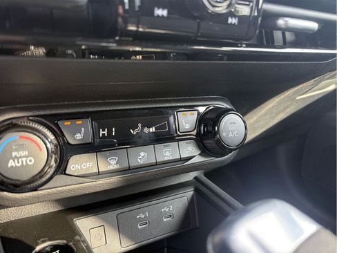 New 2026 Nissan Kicks SV w/ Cold Weather Package image 18