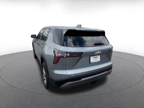 Used 2025 Chevrolet Equinox LT image 11