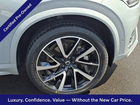 Certified 2024 Volvo XC90 B5 Plus AWD/4WD image 9
