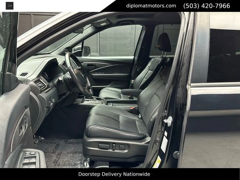 Used 2022 Honda Pilot TrailSport image 17