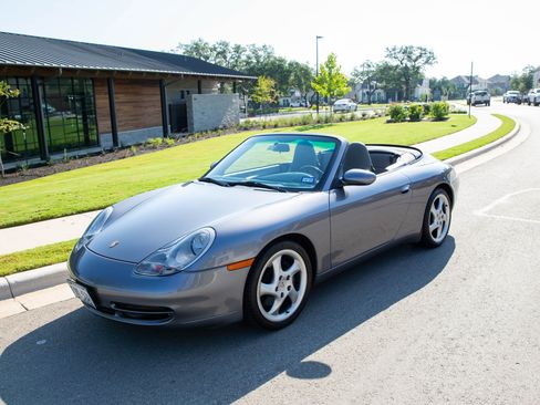 Used 2001 Porsche 911 Cabriolet image 14
