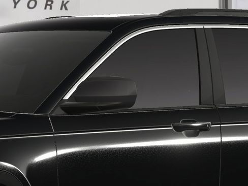 New 2025 Jeep Grand Cherokee Laredo X image 15