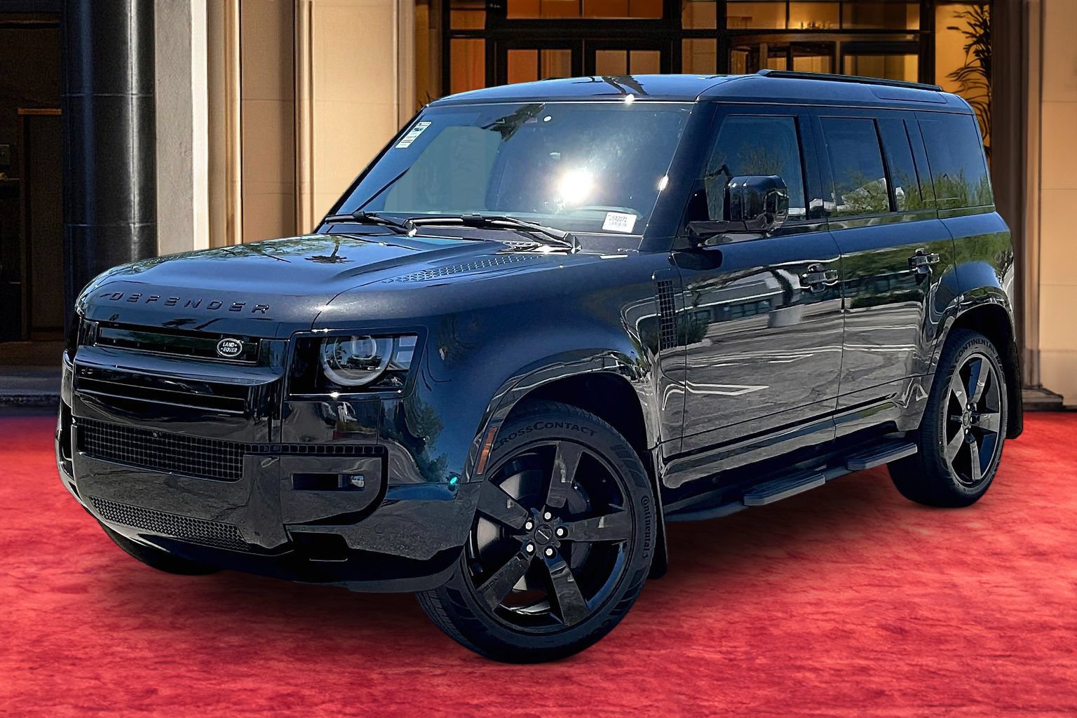 New 2026 Land Rover Defender 110 X-Dynamic SE AWD/4WD image 1