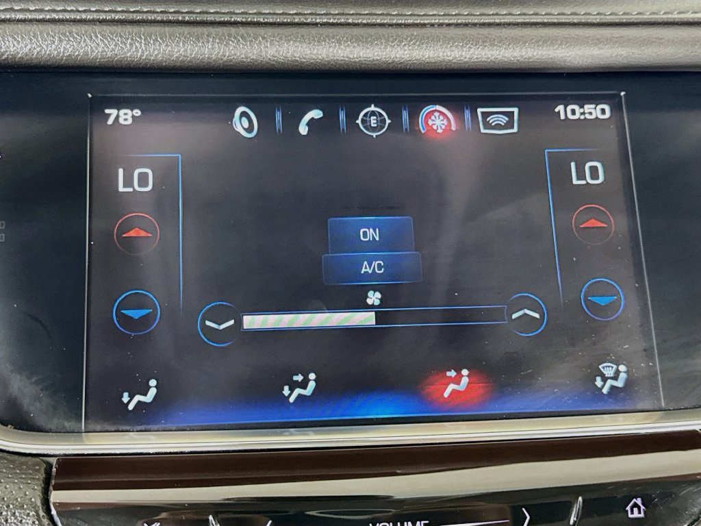 Used 2017 Cadillac XT5 Luxury w/ Driver Awareness Package FWD image 39