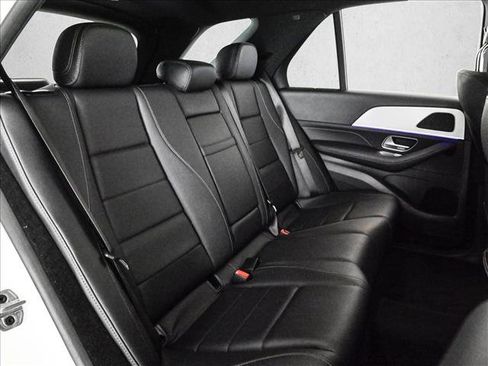 Used 2024 Mercedes-Benz GLE 450e 4MATIC image 21