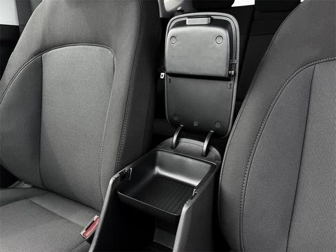 New 2025 Hyundai Kona SEL image 18