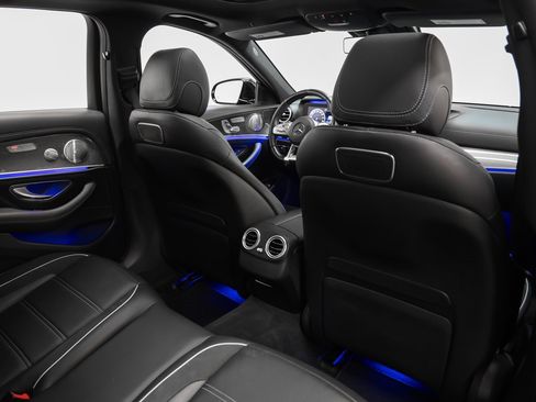 Used 2019 Mercedes-Benz E 63 AMG S image 29