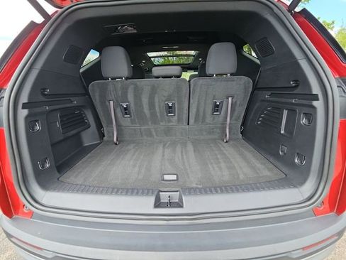 Used 2024 Chevrolet Traverse LT w/ LPO, Floor Liner Package AWD/4WD image 25