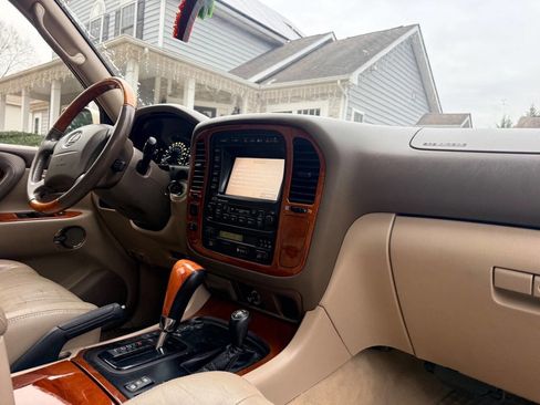 Used 2001 Lexus LX 470 4WD image 35