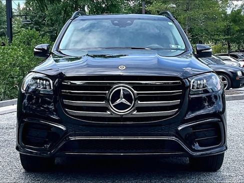 Used 2024 Mercedes-Benz GLS 450 4MATIC image 14