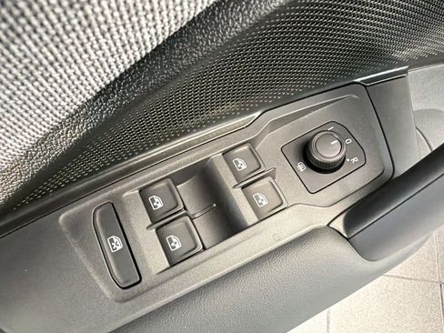 New 2026 Volkswagen Tiguan S image 13