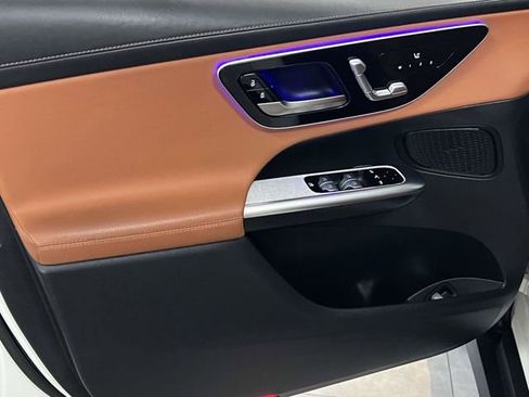 Certified 2024 Mercedes-Benz GLC 300 4MATIC image 15