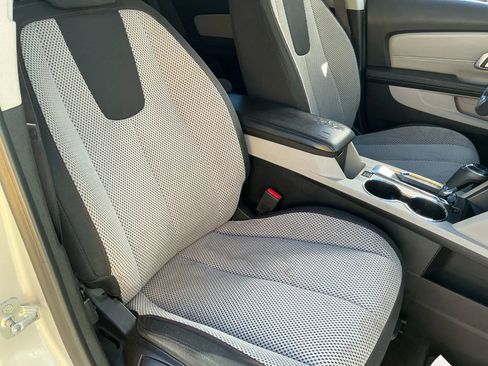 Used 2017 GMC Terrain SLE image 22