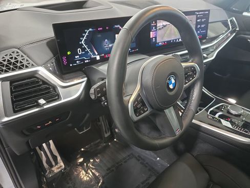 Certified 2024 BMW X5 sDrive40i w/ M Sport Package image 25