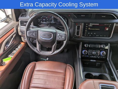 Used 2024 GMC Yukon Denali Ultimate AWD/4WD image 21