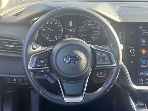 Used 2021 Subaru Outback Premium image 23