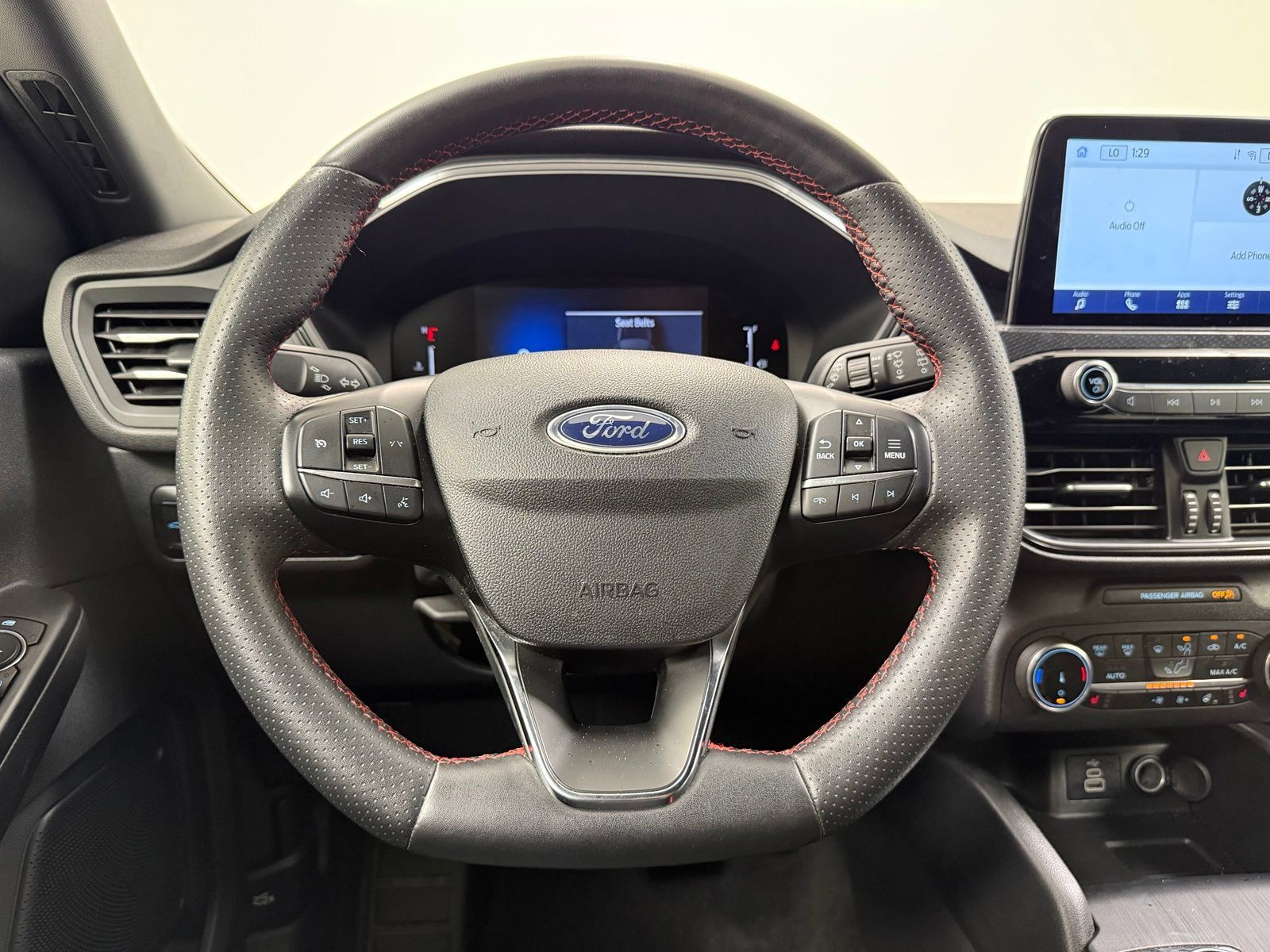 Used 2025 Ford Escape ST-Line Select AWD/4WD image 23