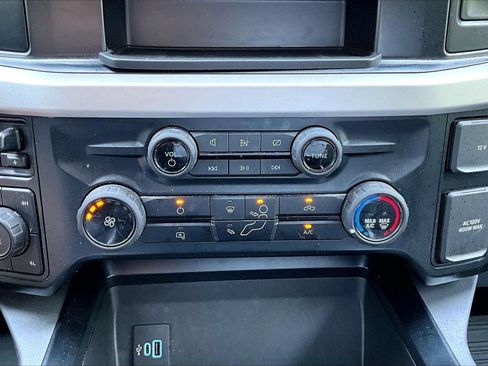 Used 2023 Ford F350 XLT AWD/4WD image 17