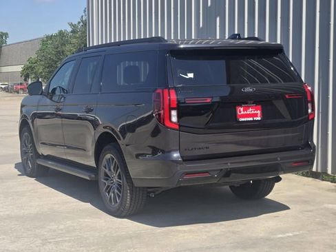 New 2026 Ford Expedition Max Platinum w/ Stealth Appearance Package AWD/4WD image 5