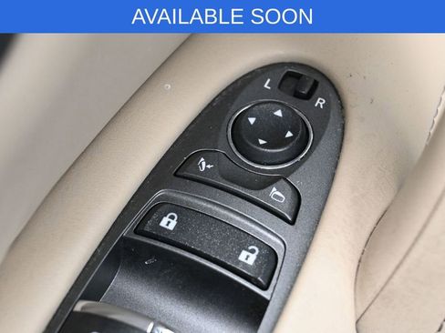 Used 2021 Nissan Armada SL w/ Captain's Chairs Package AWD/4WD image 12