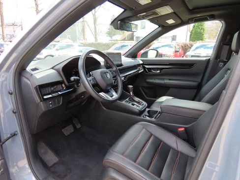 Certified 2023 Honda CR-V Sport Touring image 2