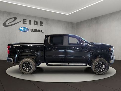 Used 2020 Chevrolet Silverado 1500 LT AWD/4WD image 42