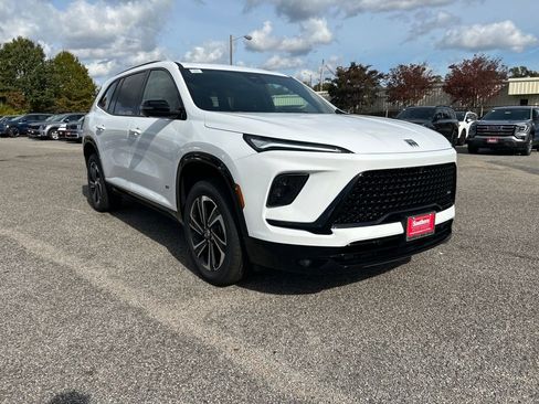 New 2026 Buick Enclave Sport Touring image 9