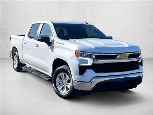 Used 2025 Chevrolet Silverado 1500 LT RWD image 12