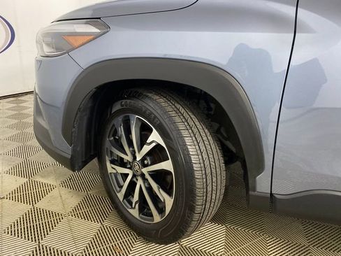 Used 2024 Toyota Corolla Cross XLE image 22