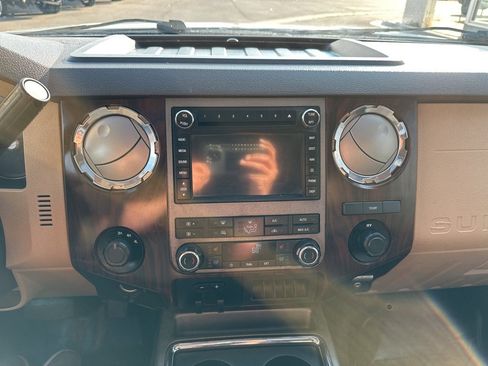 Used 2011 Ford F350 Lariat w/ Lariat Ultimate Pkg image 15