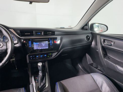 Used 2019 Toyota Corolla SE image 26