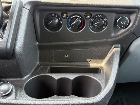Used 2019 Ford Transit 150 130 Low Roof RWD image 27
