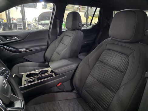 New 2026 Chevrolet Equinox LT w/ Midnight Edition image 24