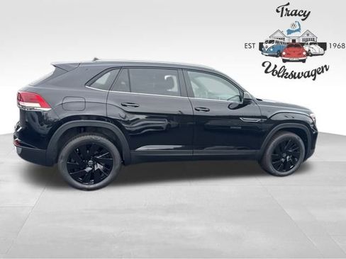 New 2026 Volkswagen Atlas Cross Sport SE image 8