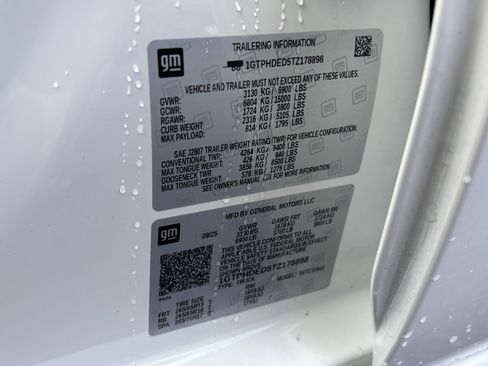 Used 2026 GMC Sierra 1500 SLT RWD image 29