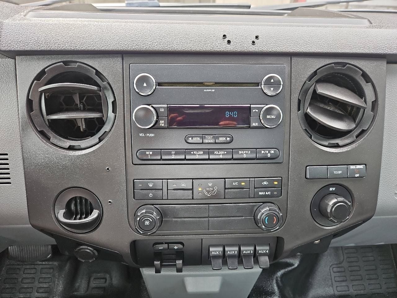 Used 2014 Ford F350 XL w/ Power Equipment Group RWD image 18