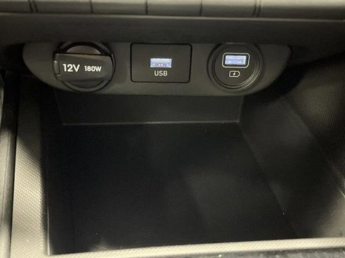 Used 2021 Hyundai Elantra Blue image 21