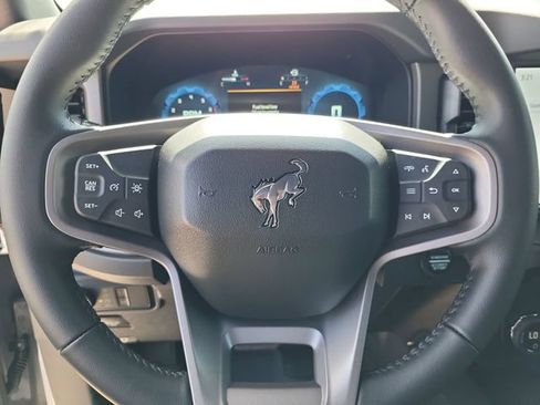 New 2026 Ford Bronco Big Bend w/ Black Diamond Package AWD/4WD image 11