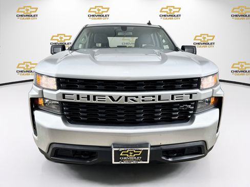 Used 2021 Chevrolet Silverado 1500 Custom RWD image 2
