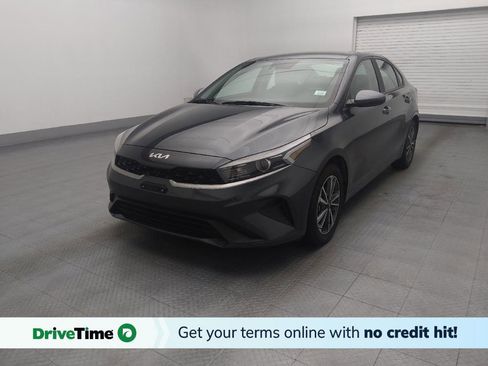 Used 2023 Kia Forte LXS FWD image 1
